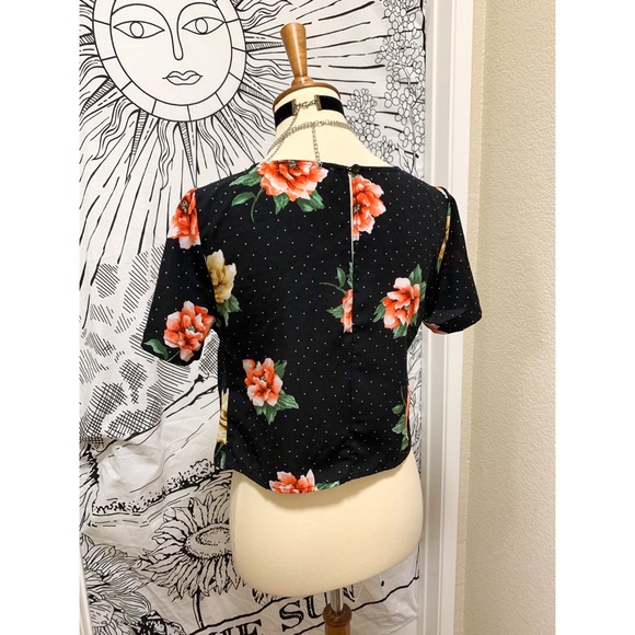 🌈 Amazing flower polka dot top - Picture 7 of 11